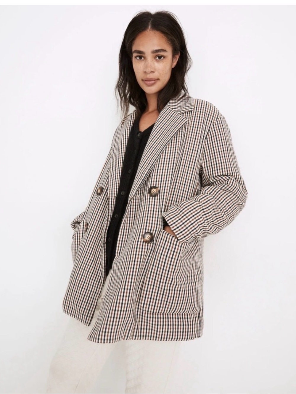 Madewell Women's Plaid Puffer Blazer features a classic double-breasted design
